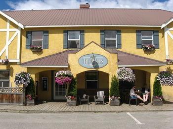 Hotel The Wells Quesnel Exteriér fotografie